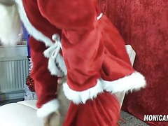 CrocoPost presents: Hot xmas video from scandinavian monicamilf - norsk jul