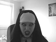 CrocoPost presents: Sexy evil nun lipsync