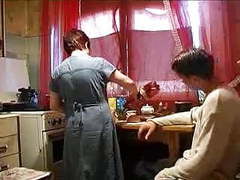 CrocoPost presents: I visited my aunt in her kitchen