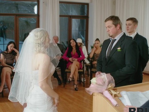 CrocoPost presents: Dirty bride kristy waterfall rides a lover while people watch